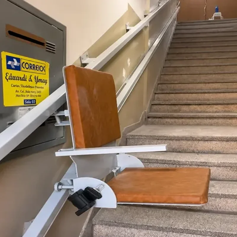 Cadeira elevatória modelo sentado